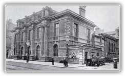 (1910s) Town Hall in St Mary Street (demolished in 1914)